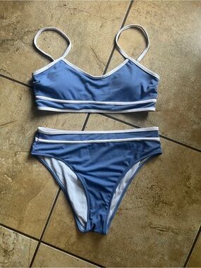 New swimsuit size large SHEIN